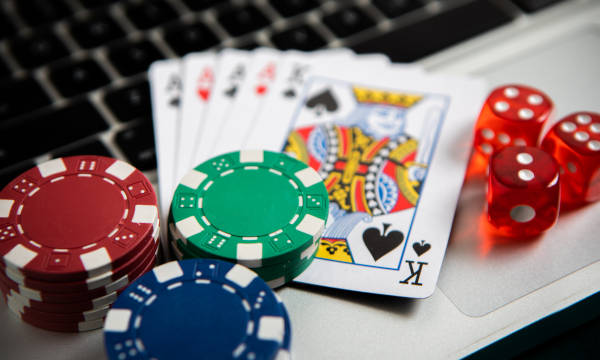 Common Mistakes to Avoid in Online Poker